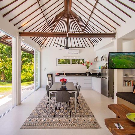 Villa Sitara, Sitara Villa Group Семиньяк Экстерьер фото