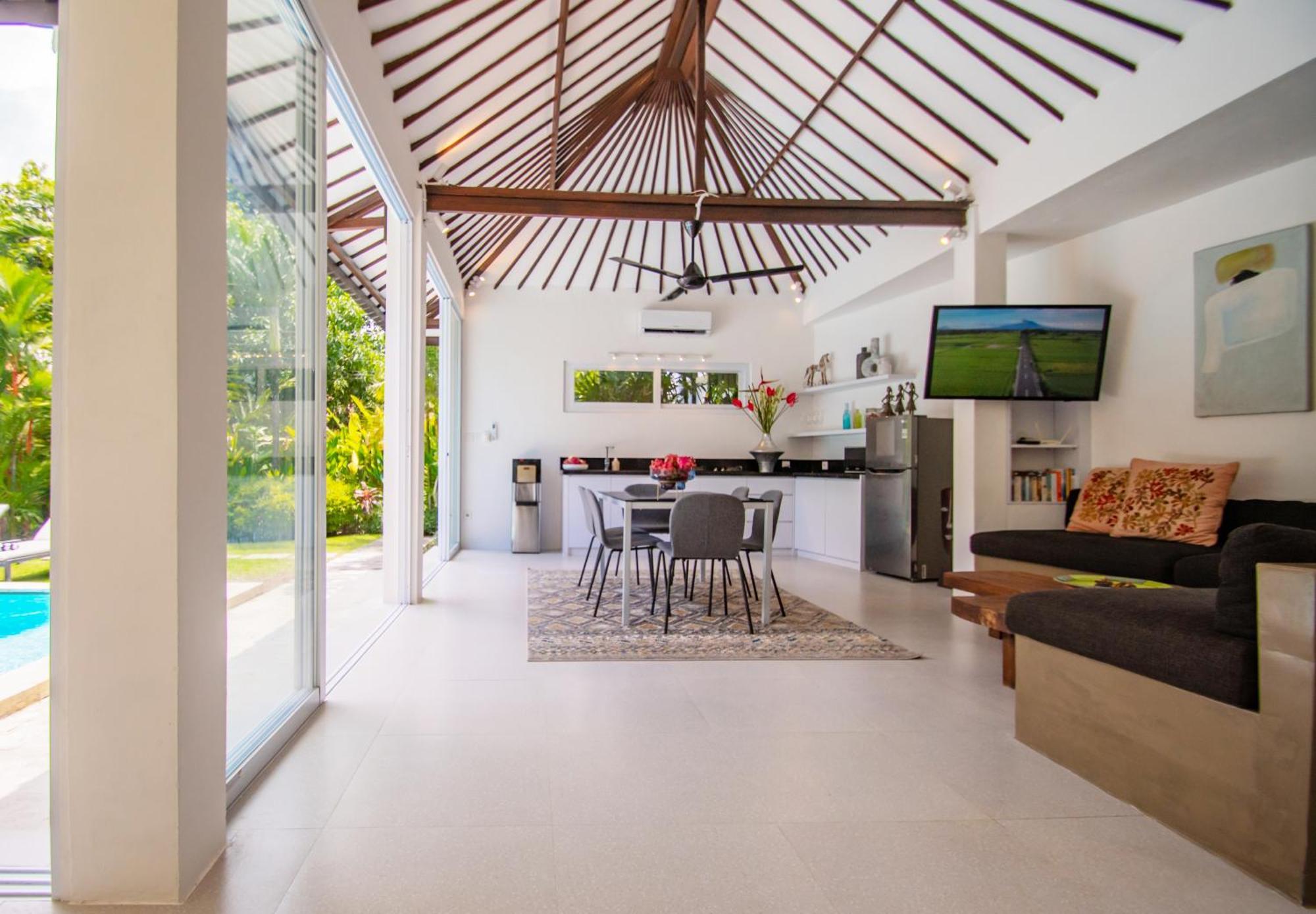 Villa Sitara, Sitara Villa Group Семиньяк Экстерьер фото