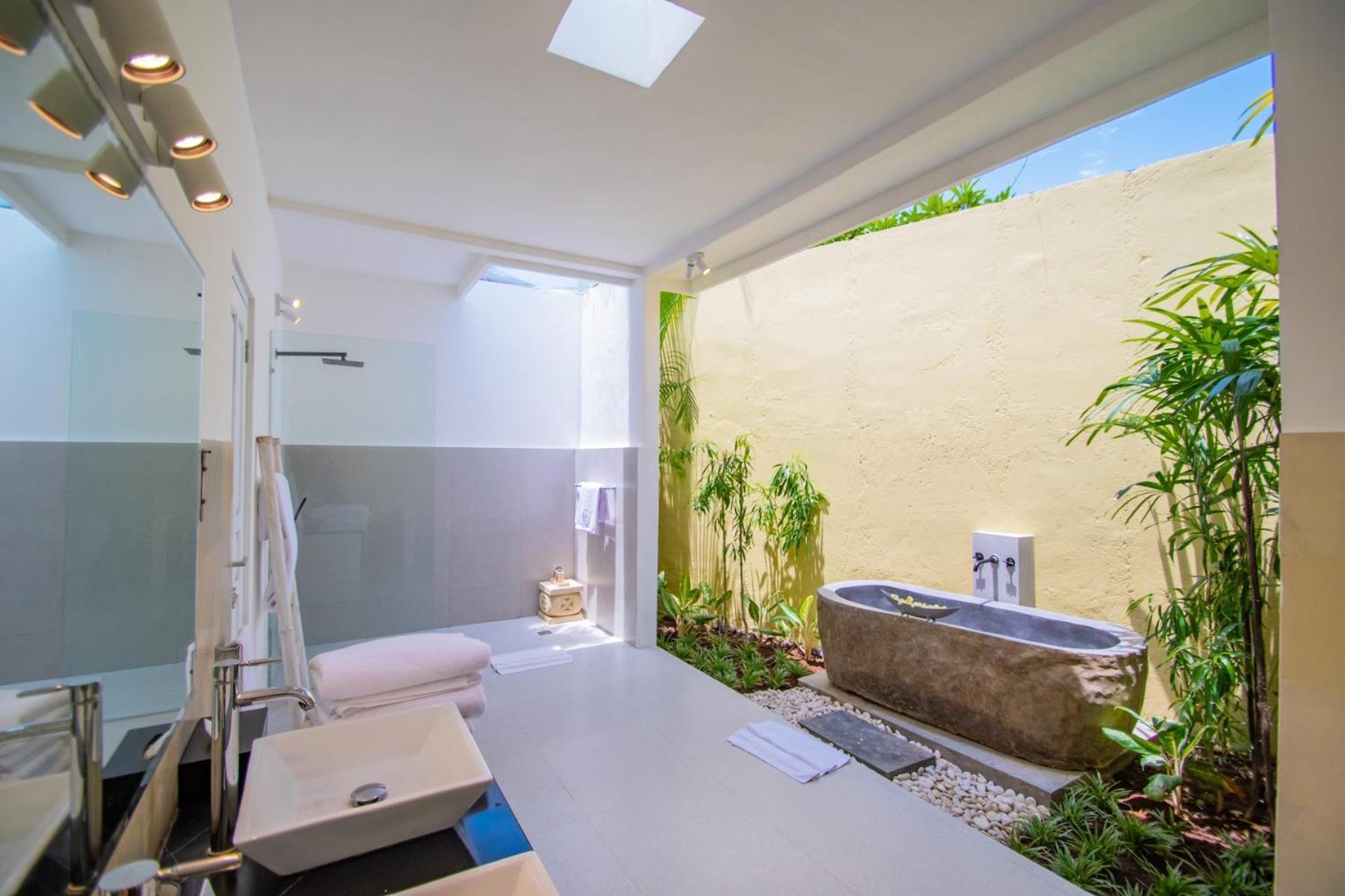 Villa Sitara, Sitara Villa Group Семиньяк Экстерьер фото