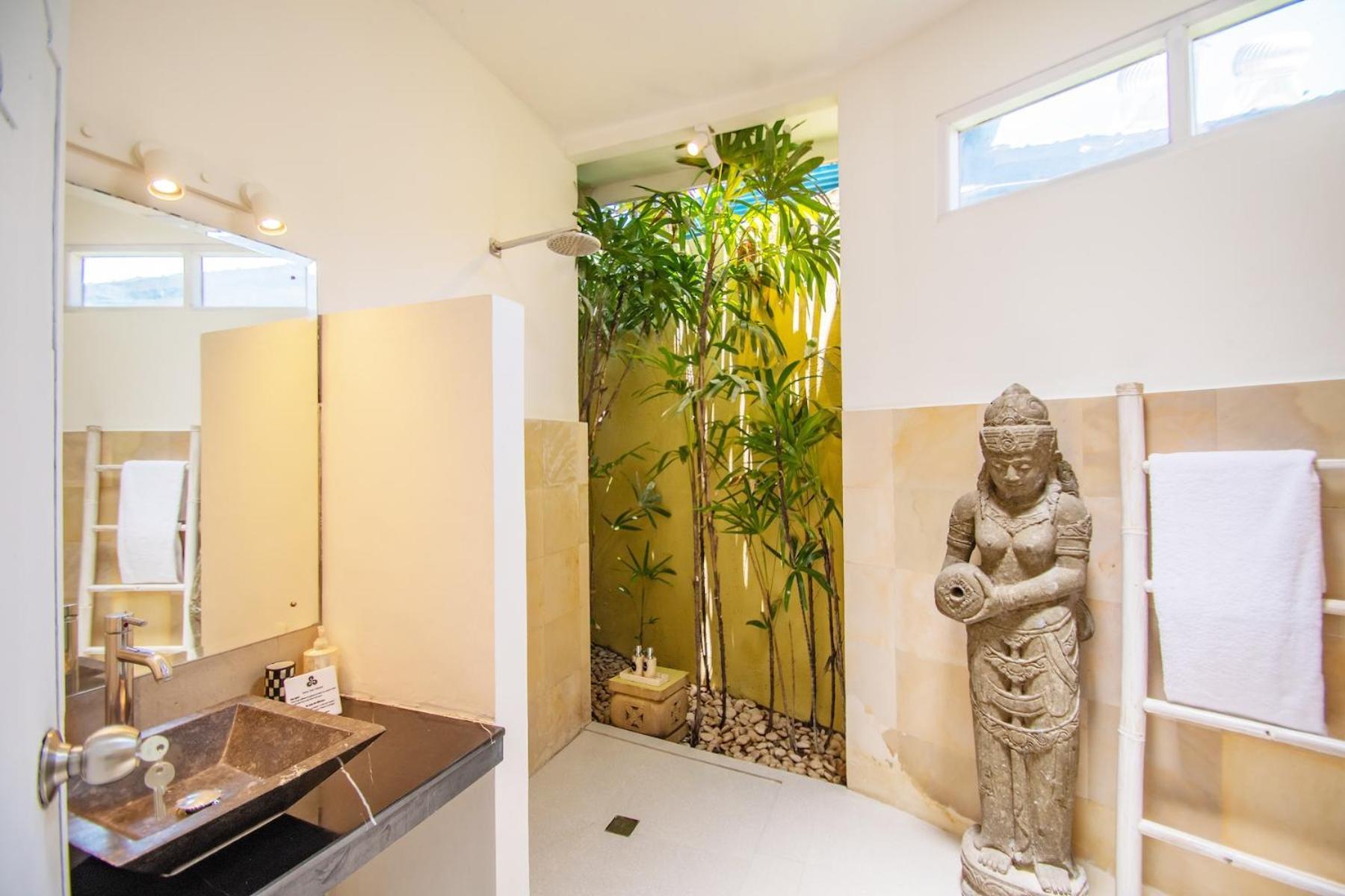 Villa Sitara, Sitara Villa Group Семиньяк Экстерьер фото
