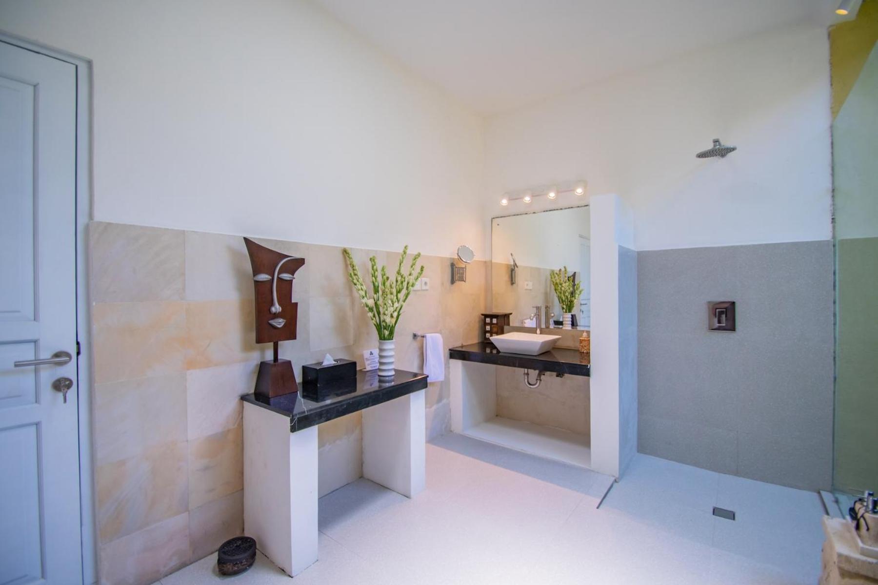 Villa Sitara, Sitara Villa Group Семиньяк Экстерьер фото